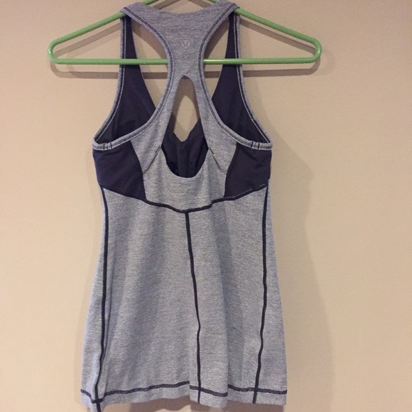 🎈SALE!!🎈 Lululemon | Striped workout top - Picture 3 of 3